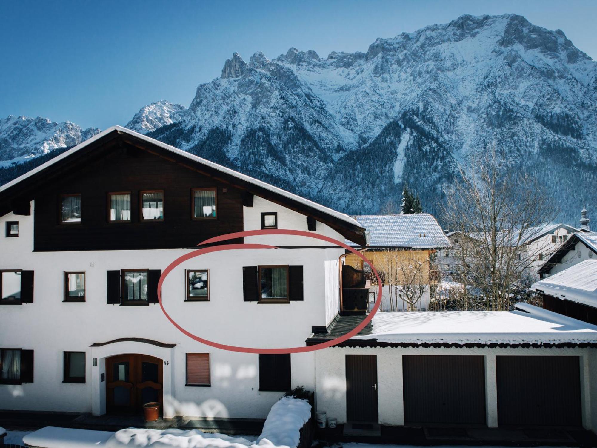 Die Karwendelsuite - 5 Sterne Fewo Mit Bestem Bergblick, Zentrumsnah & Ruhig Gelegen, Familienfreundlich Миттенвальд Экстерьер фото